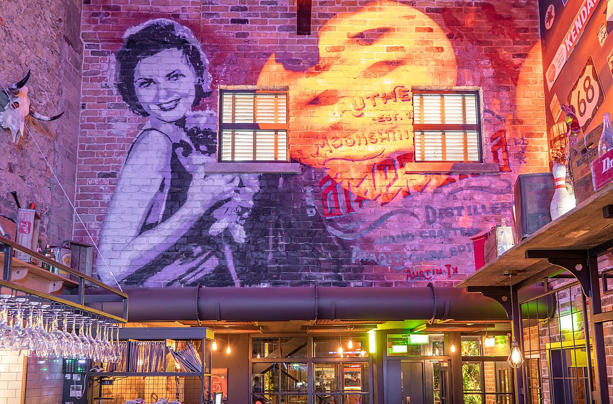 Brubakers Restaurant & Bar Design Awards