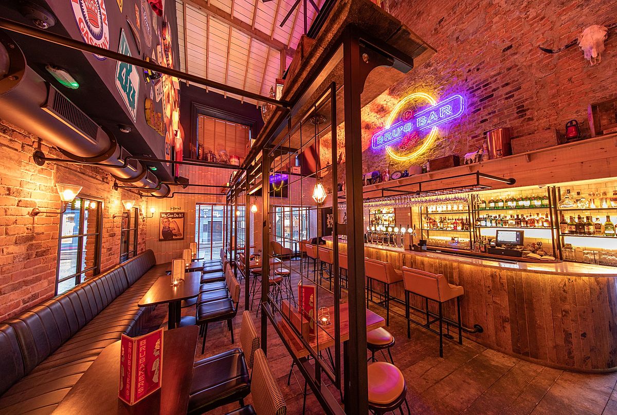 Brubakers Restaurant & Bar Design Awards