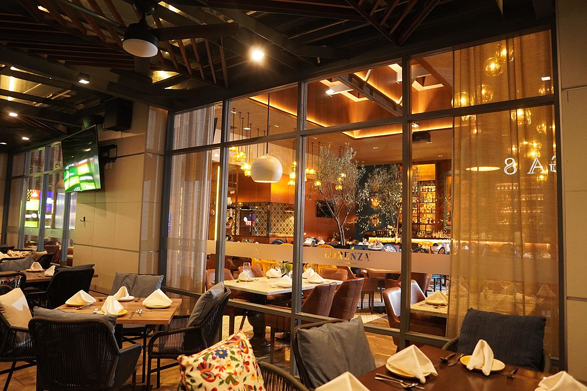 Lorenza Restaurant & Bar Design Awards