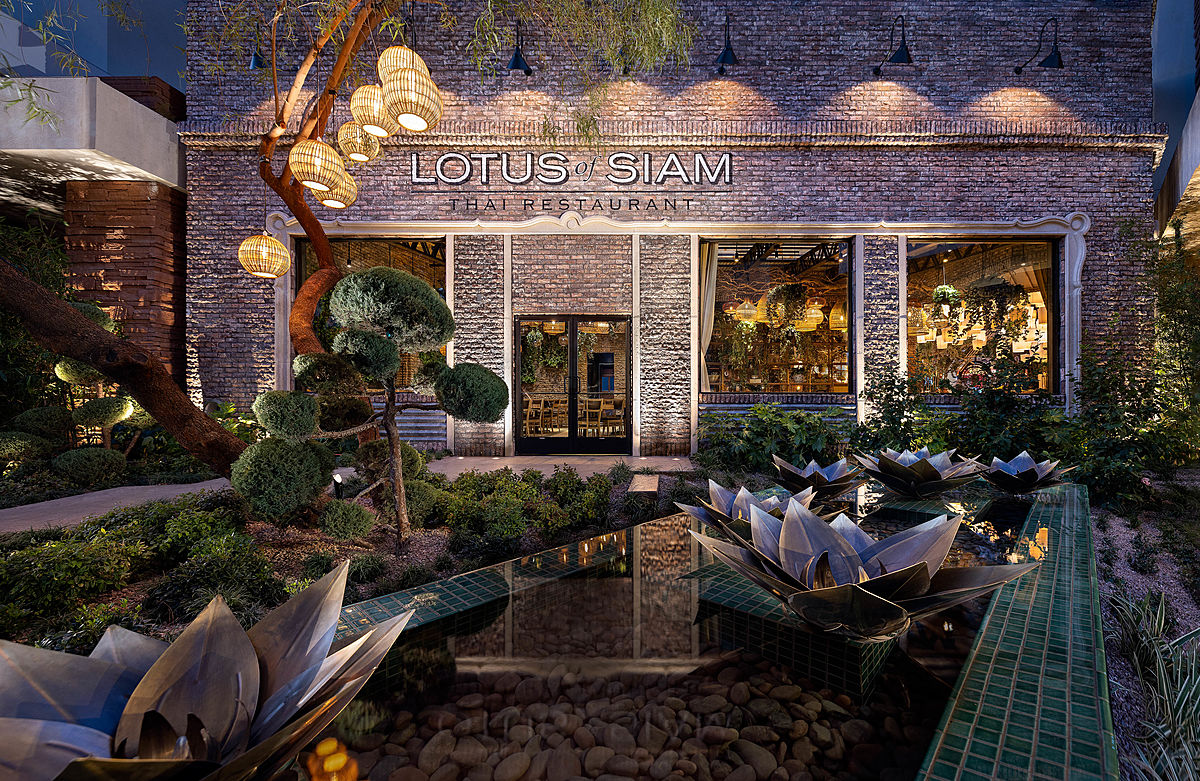 lotus-of-siam-restaurant-bar-design-awards